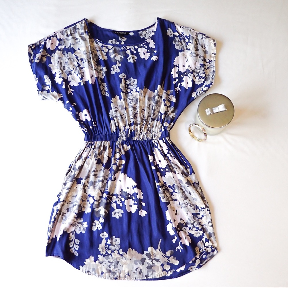 Express Floral Print Dress with Pockets Size-XS